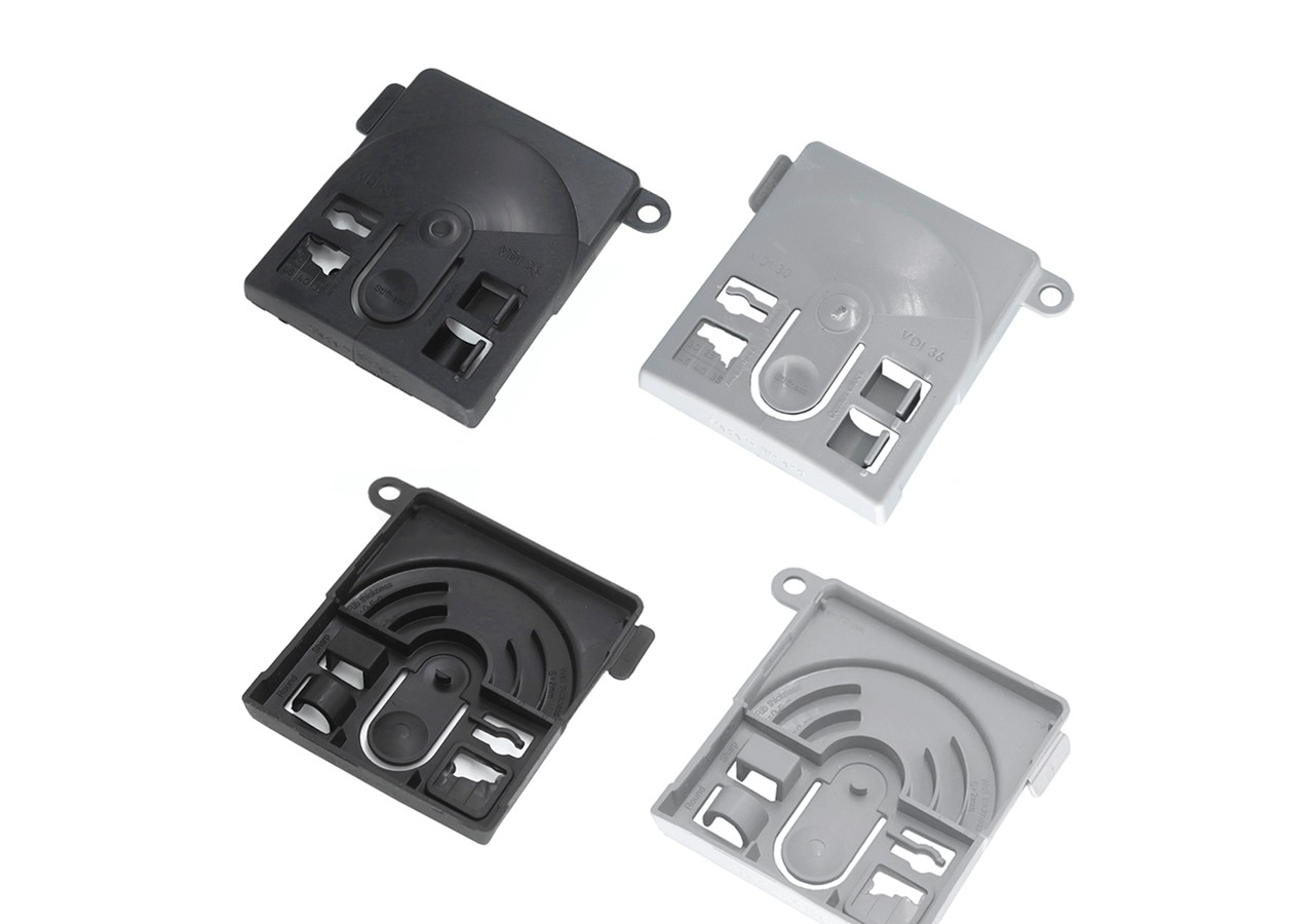 Material samples Alfater XL® ECO (left) and Altech® ECO PP (right)